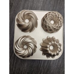 Fluted Bundt Assortment (4 Cavity)