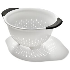 Oxo Colander 3 qt White